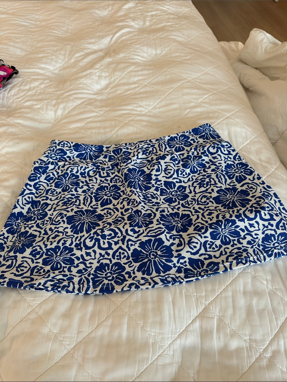 Tommy Bahama Blue and White Floral Swim Mini Skirt
